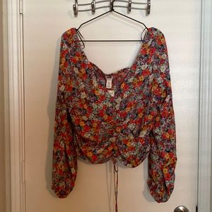 H&M floral V-neck blouse top